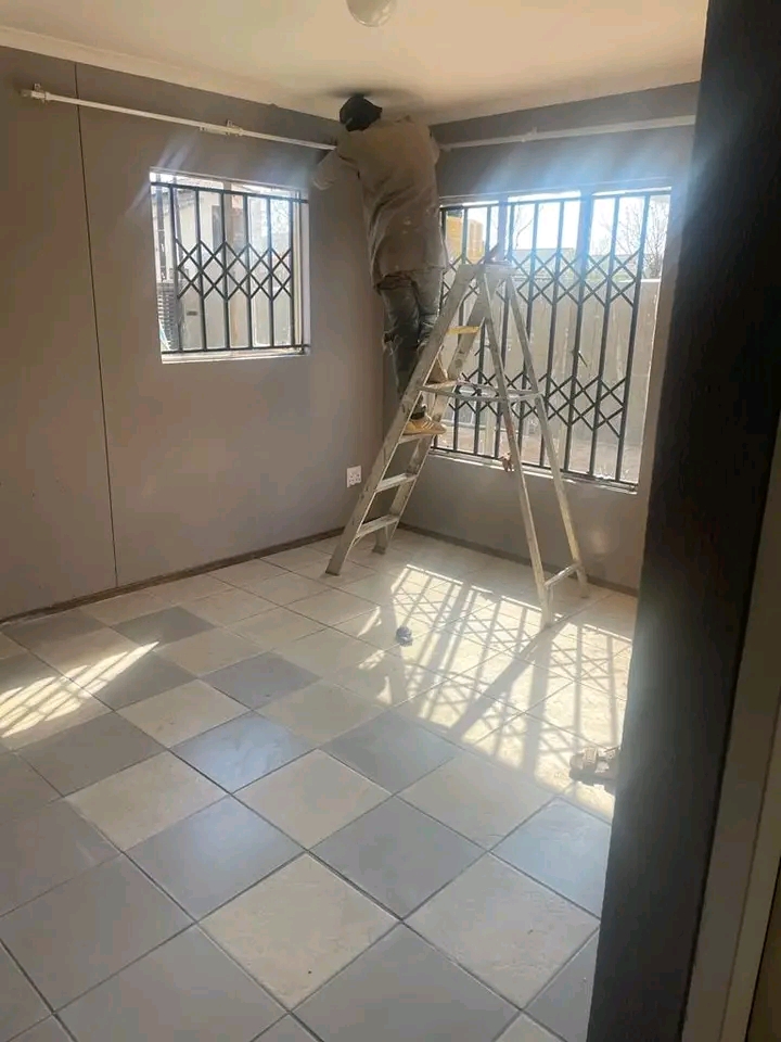 2 bedroom house available at ext 27.pre paid   in Protea Glen