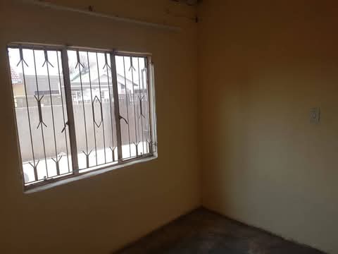 2 bedroom house for rent – ext 25
📍 nex  in Vosloorus