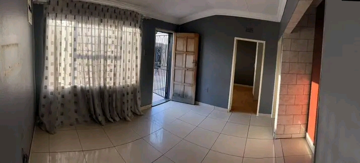 Beautiful two bedrooms house to be available   in Emdeni