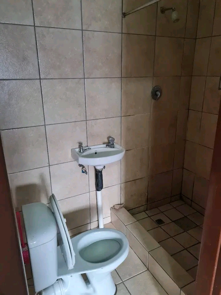 Room to let at 24 president garden street wat  in Turffontein