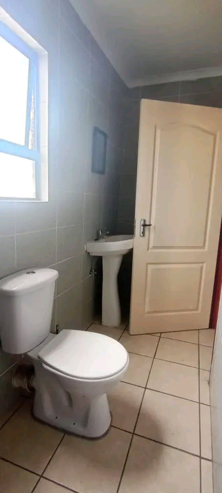 Nsfas accredited student accommodation availa  in Orlando East