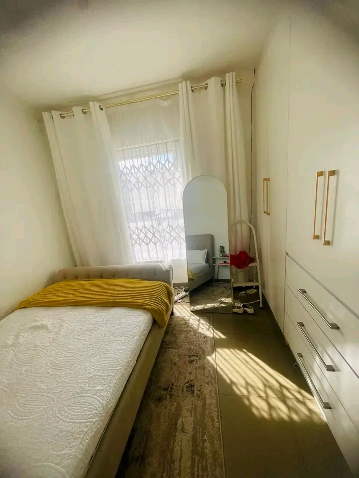 House to rent  ext 1 
 available 1st decembe  in Lufhereng