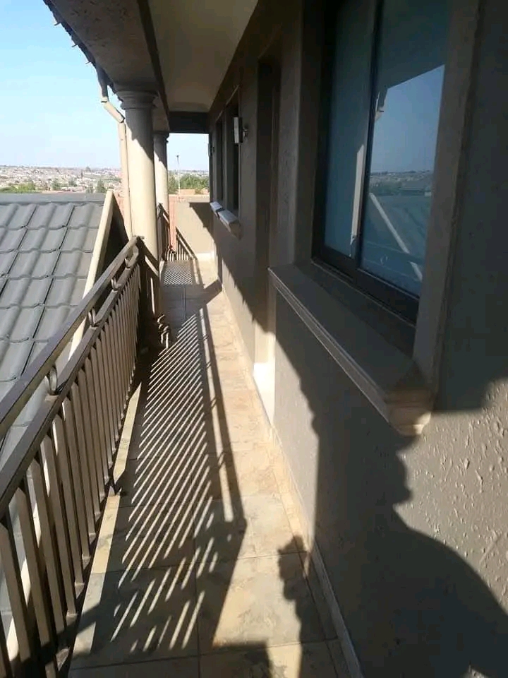Furnished room to rent at ext 11 with bed,tv,  in Protea Glen