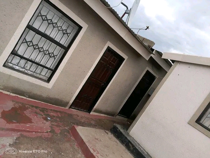 Morning, room rental available at ext 37 dich  in Olievenhoutbosch