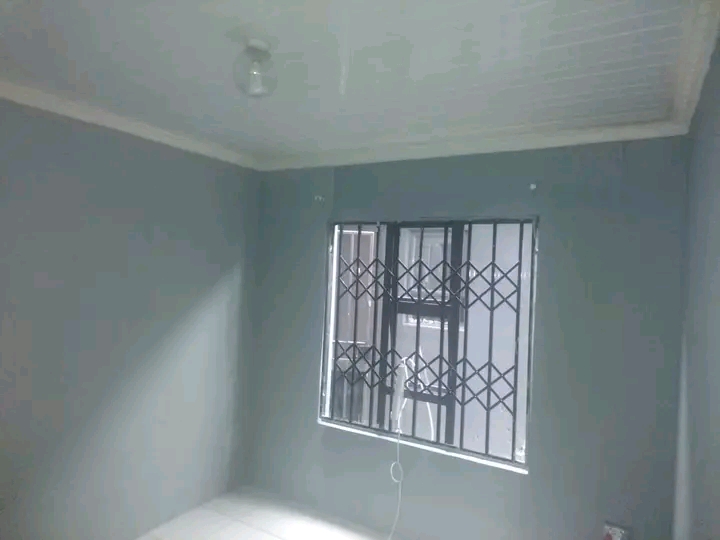 2 bedroom house available for rental in sowet  in Protea Glen