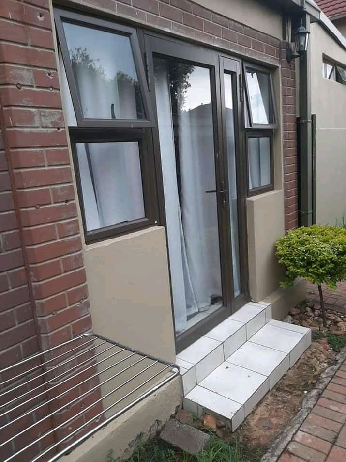 Available to rent in south, from 1st septembe  in Kensington