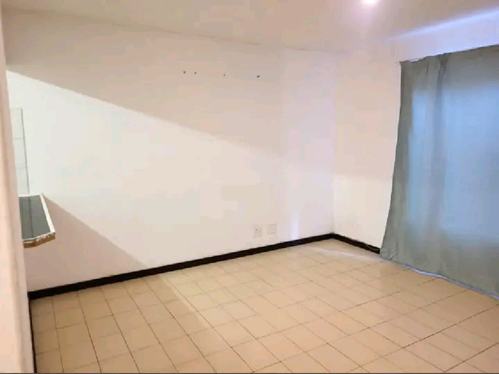 Home for rental🎖️🎖️🎖️joburg so  in Turffontein