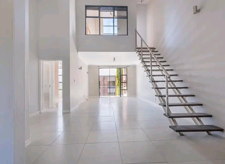 3 bedroom and 3 bathroom duplex in sandown
  in Sandton