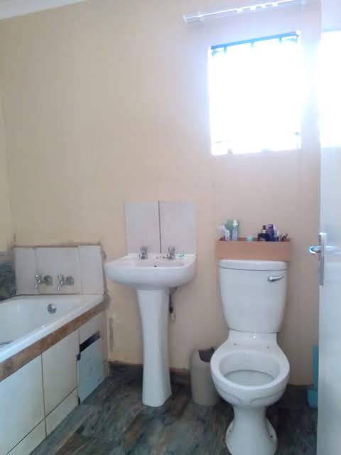 Lovely property for rental
negotiable r4000   in Lufhereng