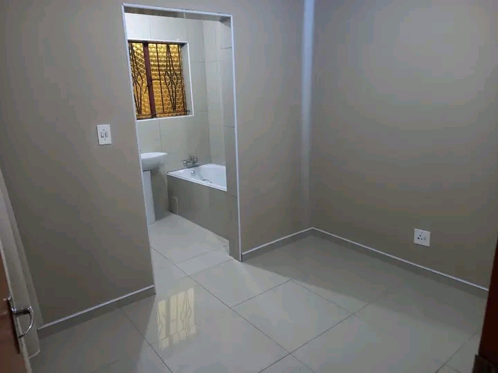 Rental house zone 4 next to immink drive, the  in Diepkloof