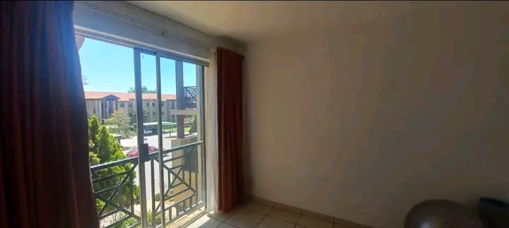 1 bedroom apartment / flat to rent 
r6900per  in Bryanston