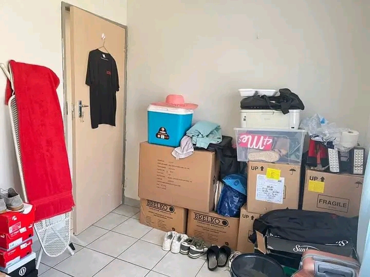 Anyone who would like to share this 2 bedroom  in Midrand
