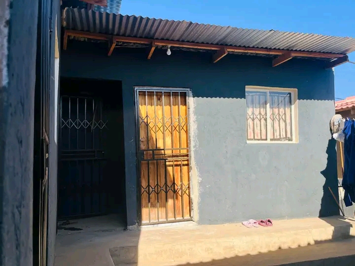 Rooms available after bridge siyaya plz text   in Freedom Park