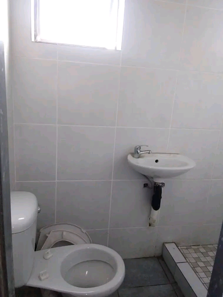 A garage size room available in ext 6
outsid  in Ebony Park