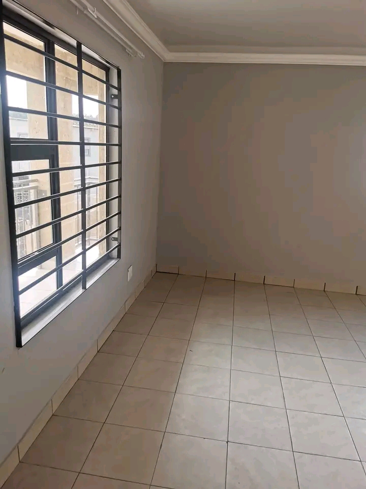 2 cottage available immediately with the park  in Cosmo City