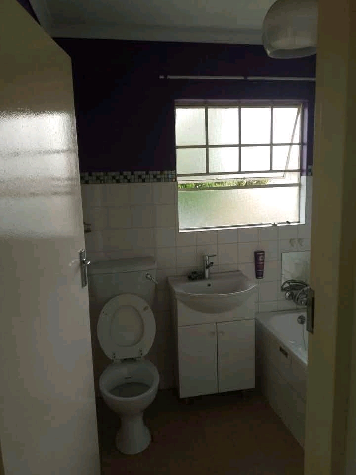 Room to rent for r2700 in west. smithfield co  in Boksburg