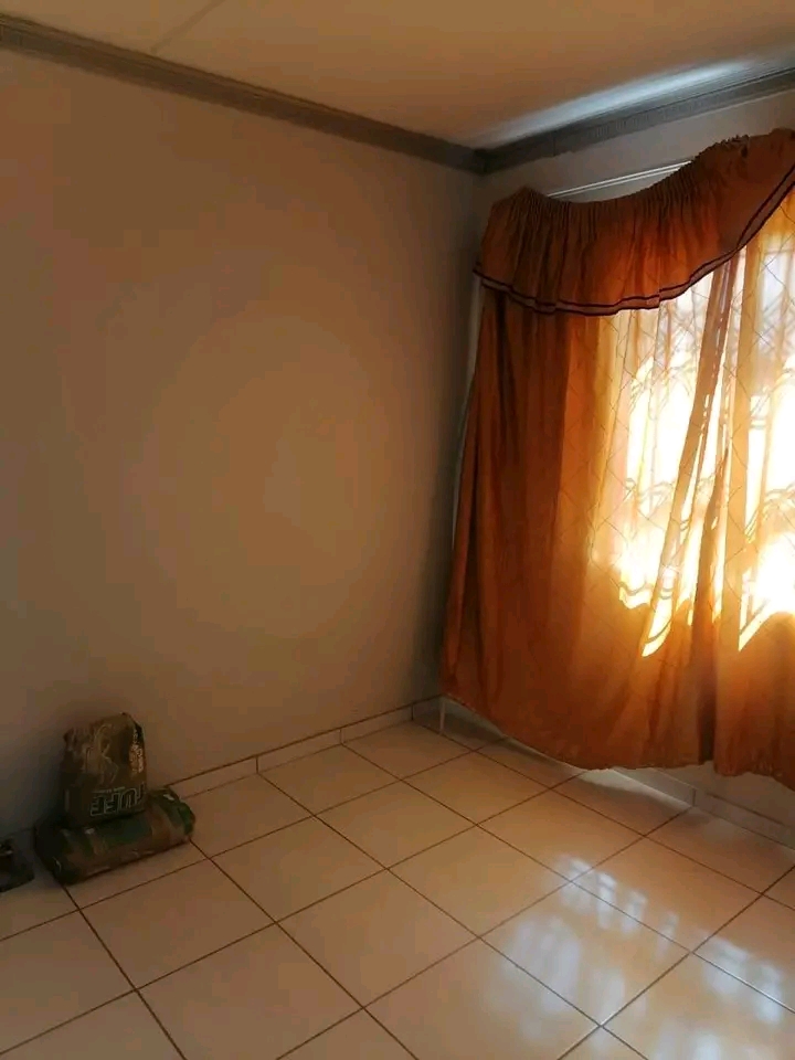Ext77
brand new flat available
-2bedrooms
  in Clayville