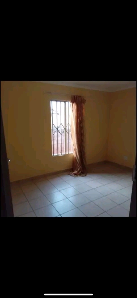 House for rental
available immediately 
r40  in Pretoria