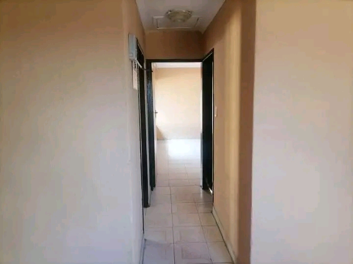 House available not far from spruitview libra  in Spruitview