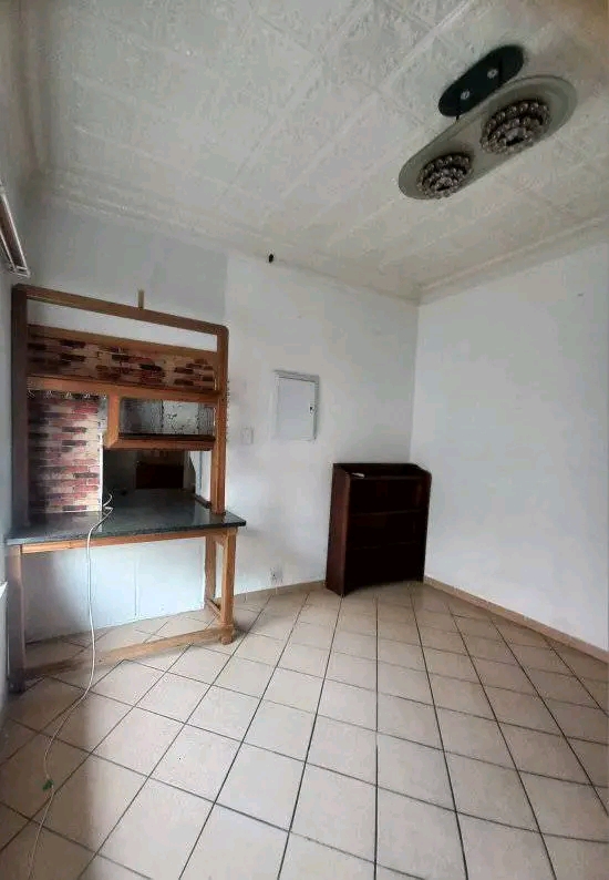 Beauty for rent 3 bedrooms | 2 bathrooms | lo  in Alberton