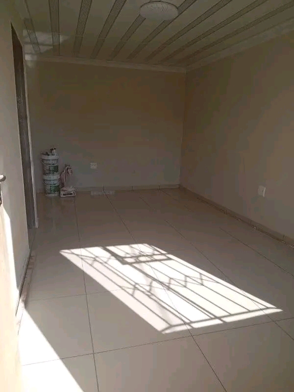 Ext 5 📌 
near cell c 
one bedroom cottag  in Ebony Park