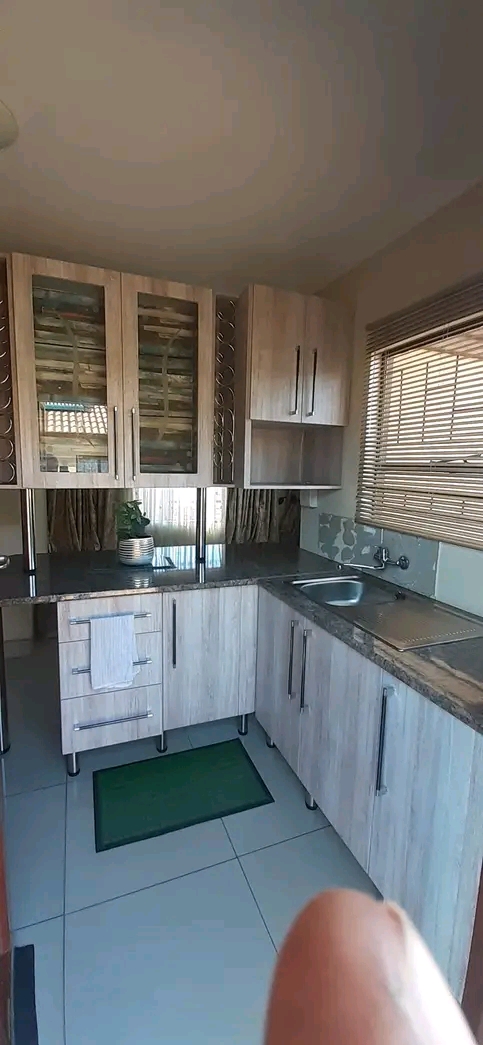 Beautiful and spacious 3bedroom house for ren  in Soshanguve