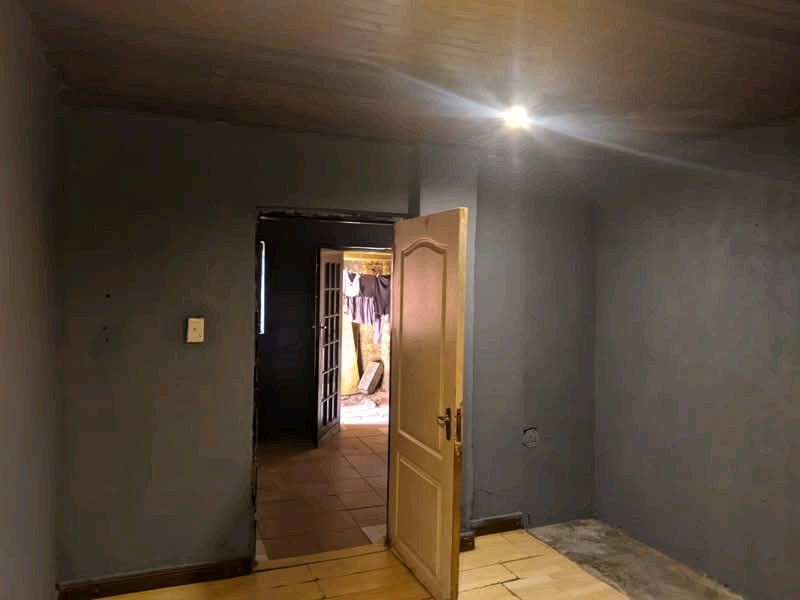 2-room place available to rent in ext 7. the   in Diepkloof