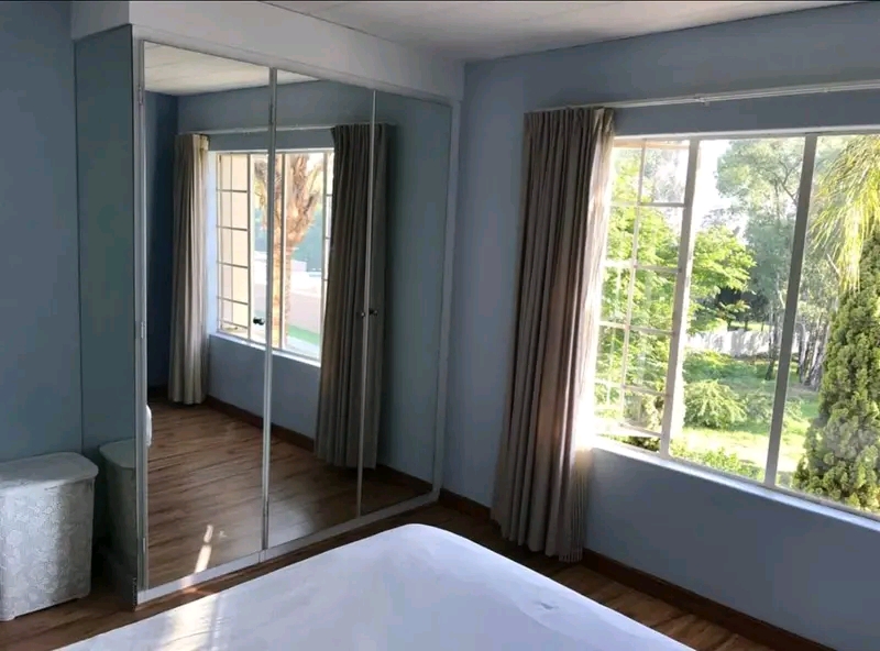 Spacious, double volume 3 bedroom, 2 bathroom  in Sandton