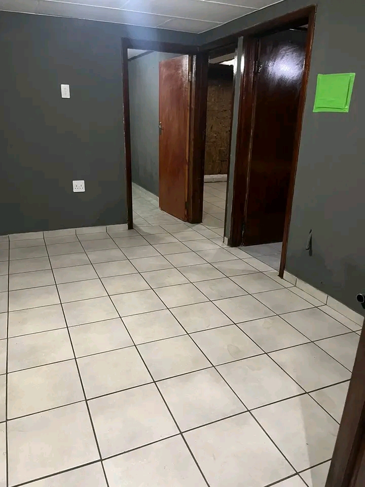 House to rent available at eiselen street (sg  in Daveyton