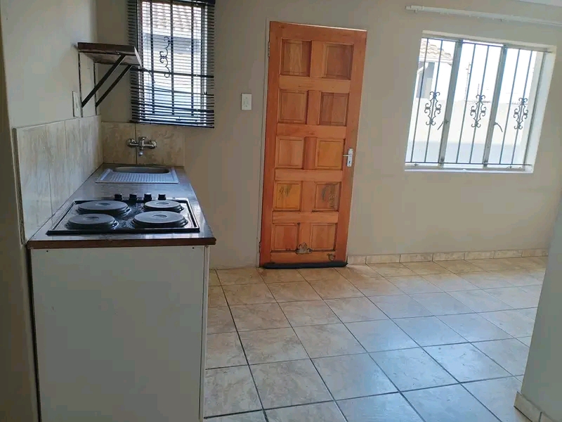 Cottage available for rental.
location : ext  in Protea Glen