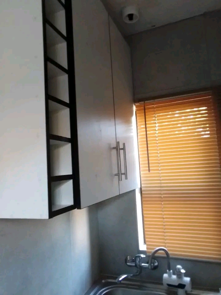 Room to let in ext 27 for r2500,bachelor with  in Protea Glen