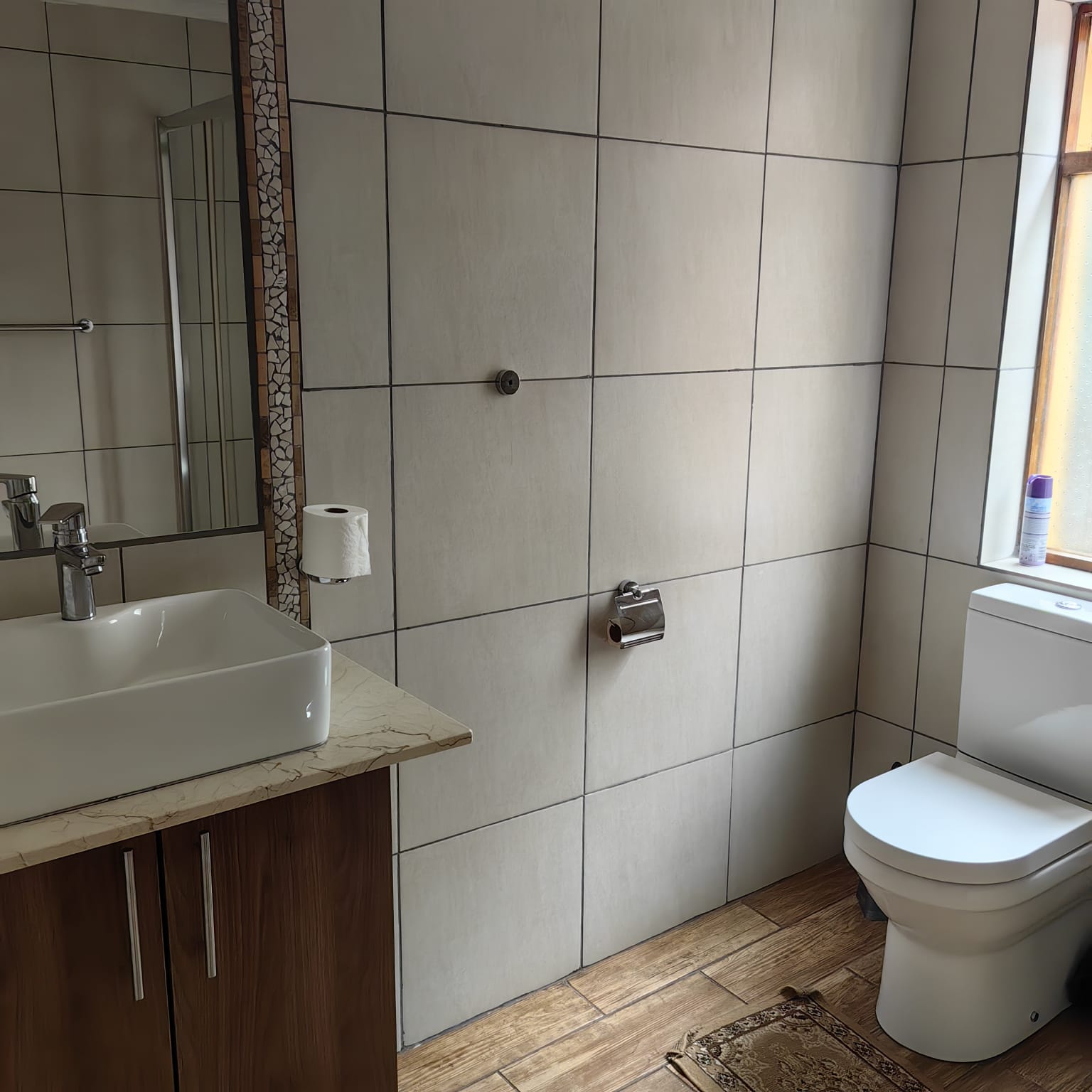  long term

50 galena offers comfortably fu  in roodepoort