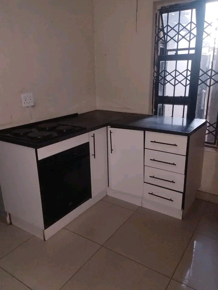 Room to rent, ext 13 next to score, taxi rank  in Ivory Park
