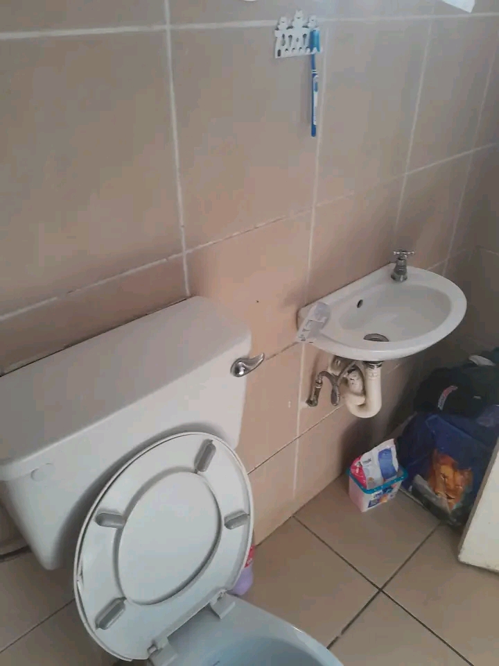 1 bedroom cottage to rent in  bromholf availa  in Randburg