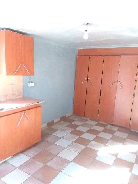 Very clean and nice looking single room in a   in Turffontein