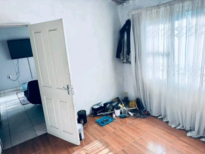 3500 2 bedroom house to rent immediately
no   in Zondi