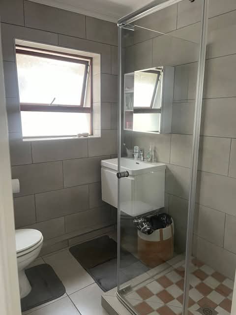 A beautiful, opulent and classy 2 bed 2 bath   in Ferndale