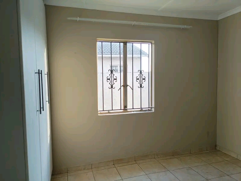 Cottage available for rental.
location : ext  in Protea Glen