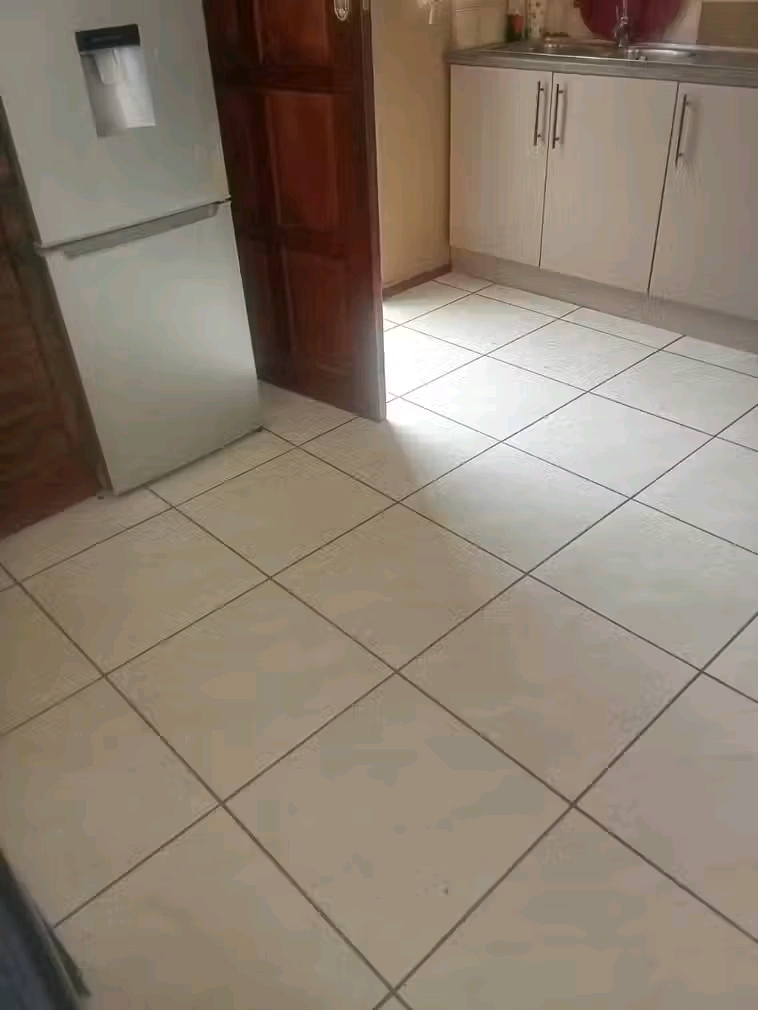Ensuites/ bachelor flats available for rent s  in Braamfischer