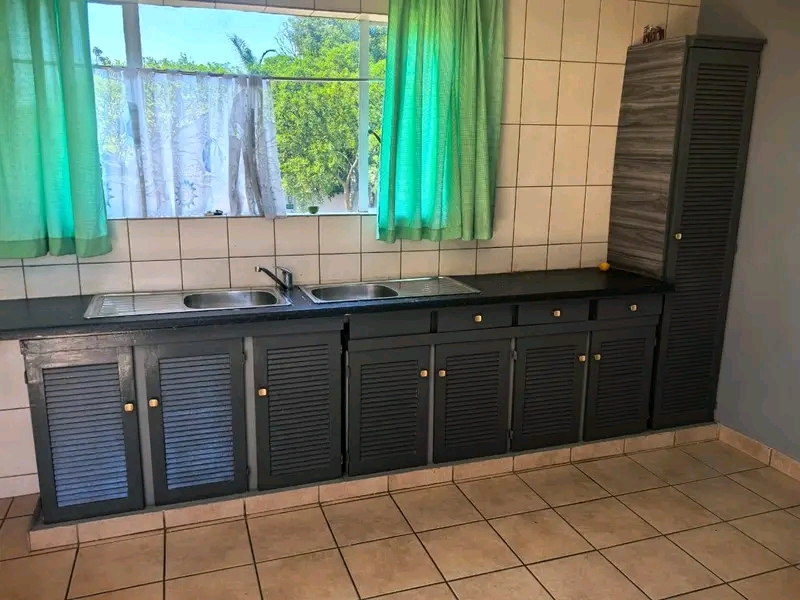Cottage available for rental on the 1st of ma  in Randburg