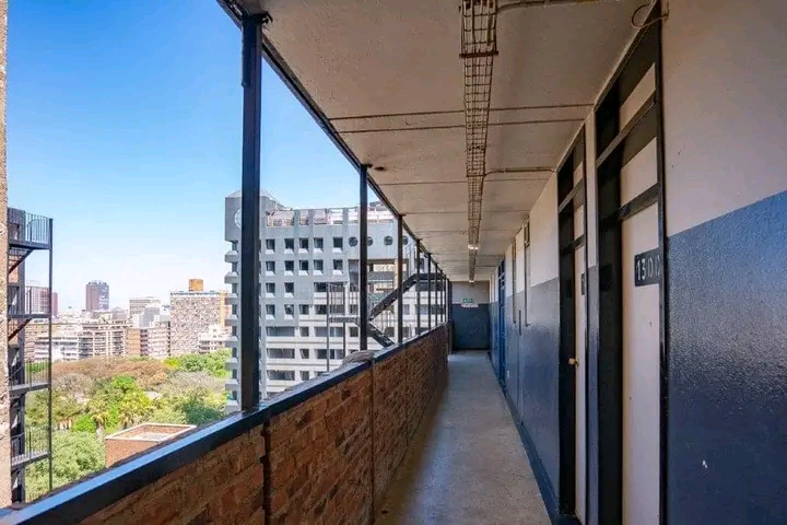 Bachelor flats to let in joubert park
bachel  in Johannesburg