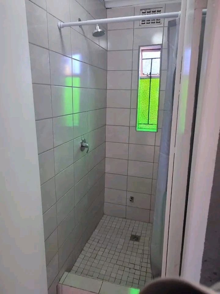 2 bedroom townhouse to rent at thabeng ❗
r  in Birchleigh North