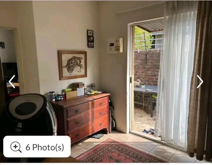 1 bedroom cottage with open plan kitchenette   in Kempton Park