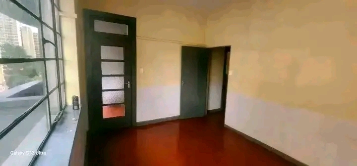 Bedroom available in turdhope and abel
mediu  in Berea