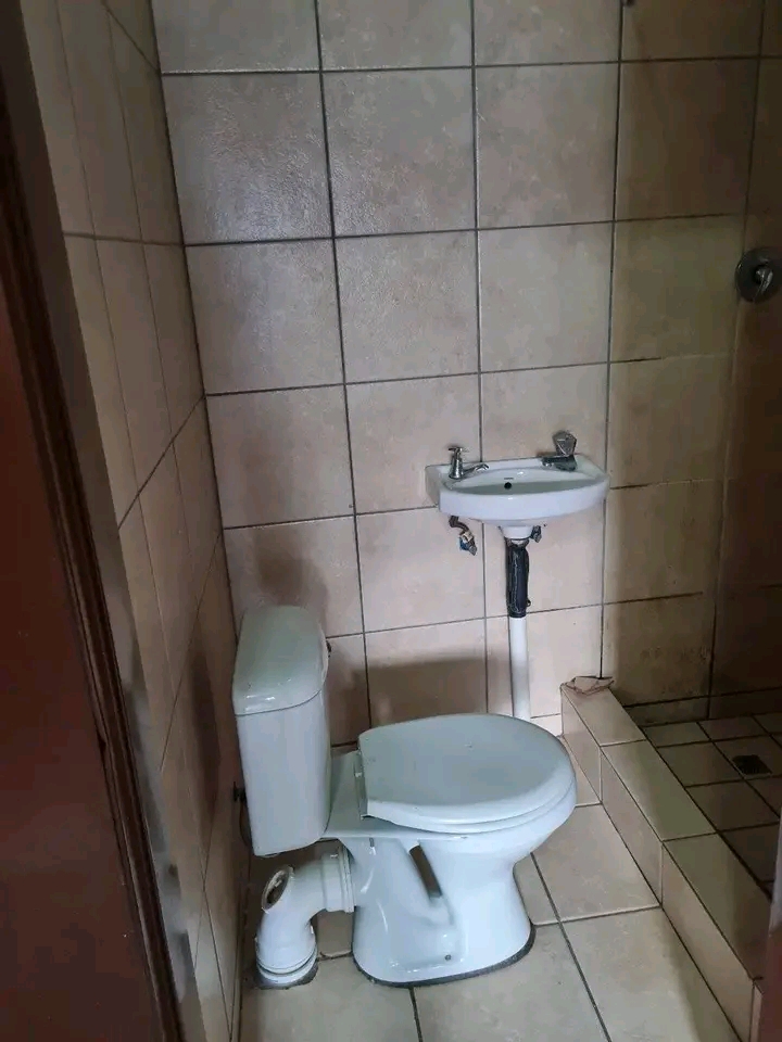 Room to let at 24 president garden street wat  in Turffontein