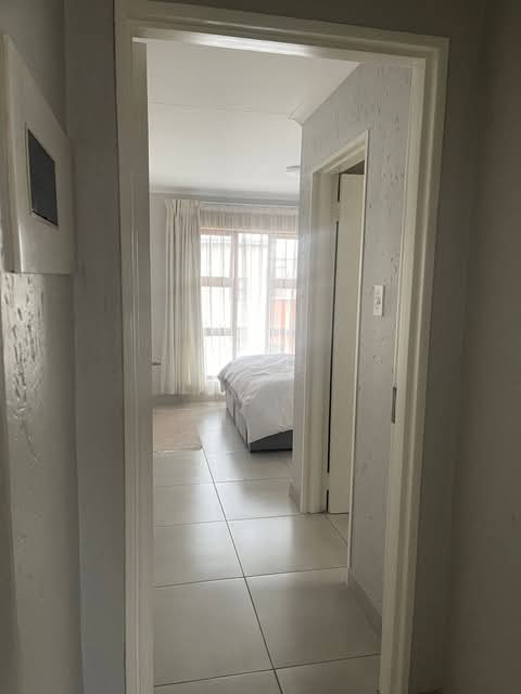 A beautiful, opulent and classy 2 bed 2 bath   in Ferndale