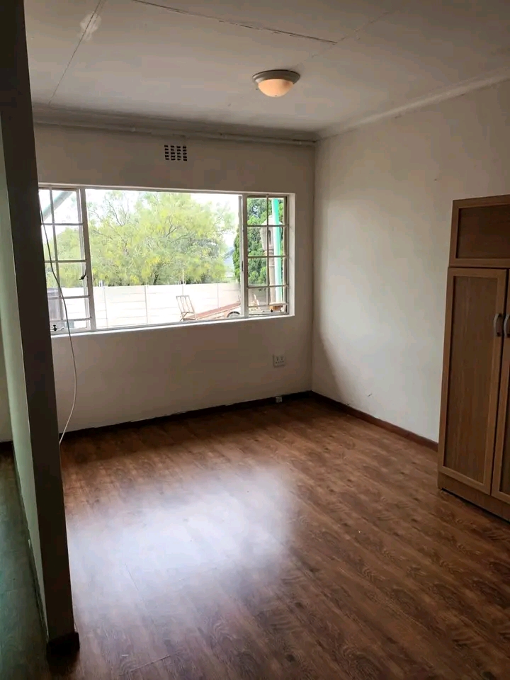 1 bedroom cottage to let in gauteng r6500 wat  in Edenvale