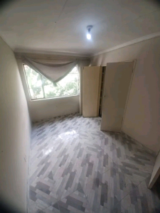 2 ROOMS WILL BE AVAILABLE THIS WEEKEND IN GOLDEN GROVE ESTATE NEXT TO GOLDEN WALK FOR 2200 E... 1