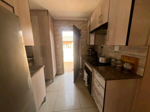  Gauteng